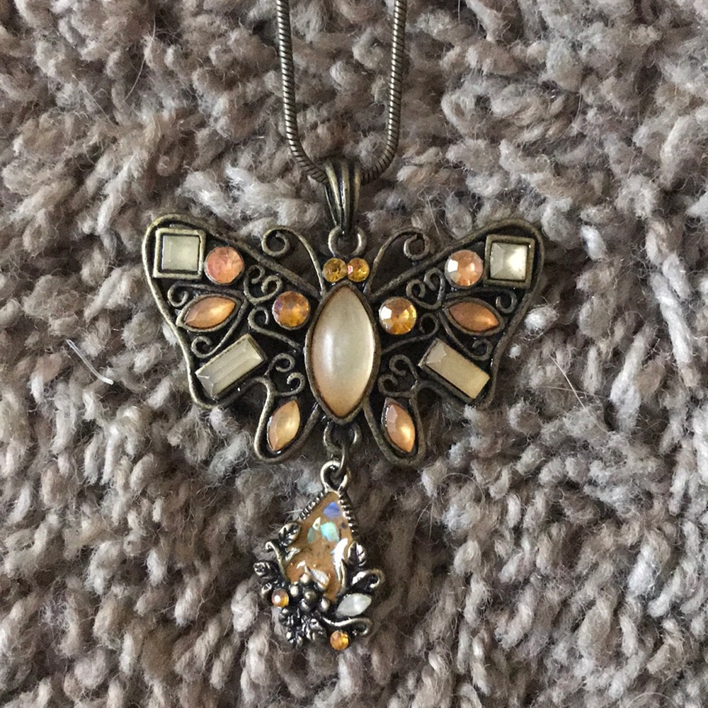 Beautiful Butterfly Necklace
